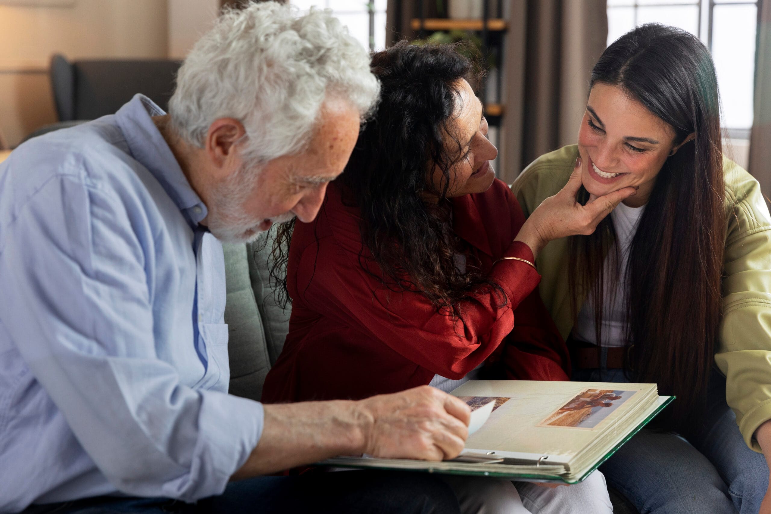 Tennessee retirees reviewing guaranteed retirement income annuity options